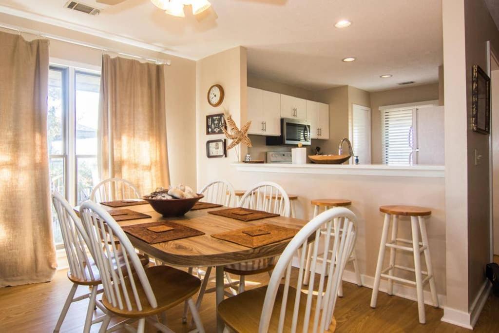 Pelican Point Unobstructed Beach Views Beach Access Out Back Door! Harbor Island Екстер'єр фото